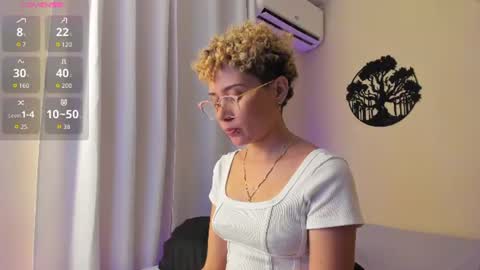 Daniela Brown online show from July 16, 1:31 am