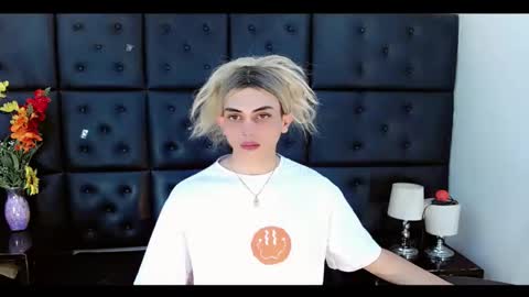 daniela_pink_ online show from February 22, 10:34 pm