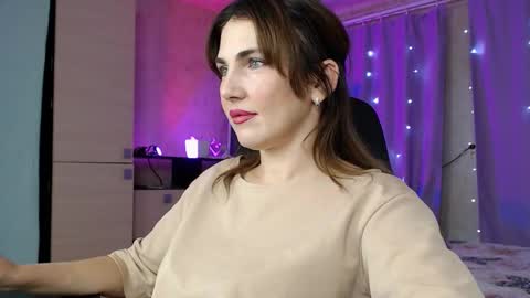 Daniela Cooper online show from October 13, 5:26 pm