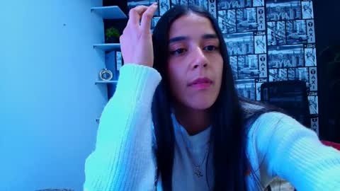 danielamonroe online show from April 5, 11:35 pm