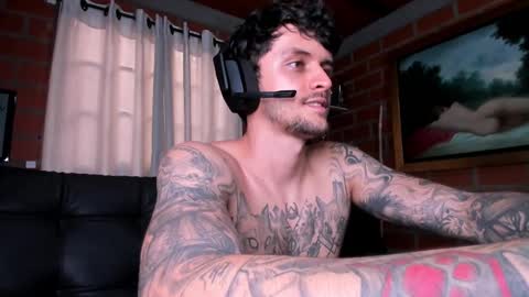 Daniele Bunny online show from February 18, 9:20 pm