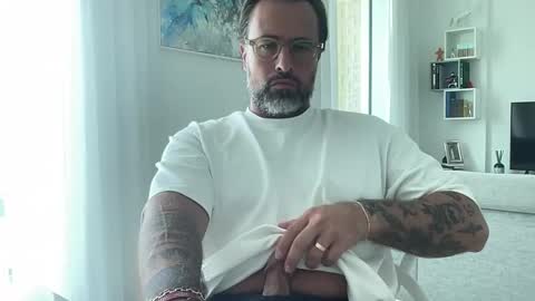 Snapshot of danieleitaly85 chatting on September 22, 9:13 am Dany online show from September 22, 9:13 am