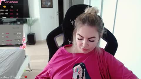 Danny online show from February 18, 6:57 am