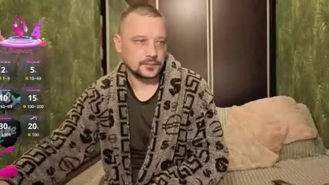 DanieloCool online show from November 3, 6:25 am