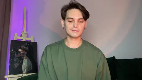 danieltuckerr online show from October 30, 4:51 pm