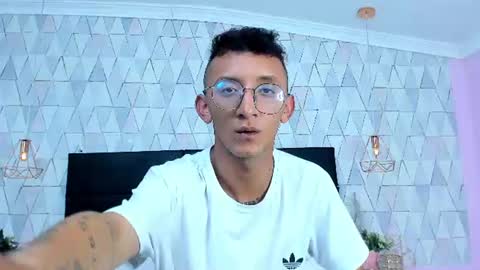danieltylor online show from June 21, 8:15 pm