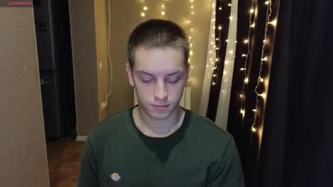 danila online show from December 4, 11:37 pm