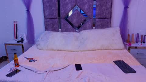 Snapshot of danilu_eva21 chatting on September 25, 8:38 pm Danilu and Eva online show from September 25, 8:38 pm