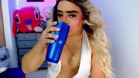 danipein online show from November 5, 11:23 am