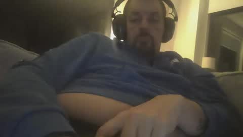 danishman1980 online show from December 5, 11:12 pm