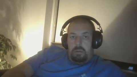 danishman1980 online show from October 13, 10:45 pm