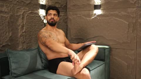 Snapshot of dann_saenz chatting on March 1, 2:15 am Dann saenz online show from March 1, 2:15 am