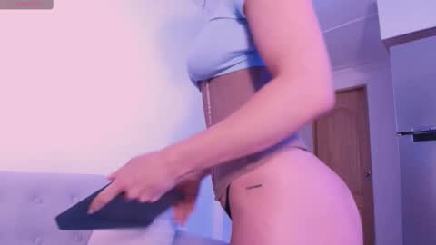 Insta DannaBlueX  online show from November 20, 9:34 pm