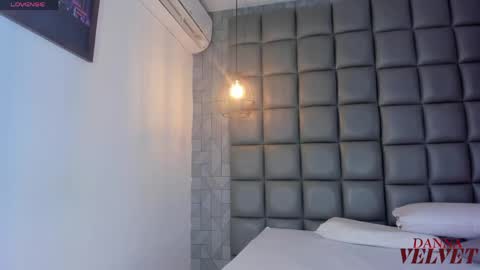 Danna online show from March 26, 1:38 pm