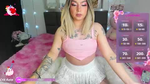 dannia_13 online show from February 14, 10:51 am