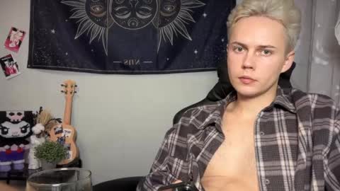 danny online show from October 24, 8:09 pm