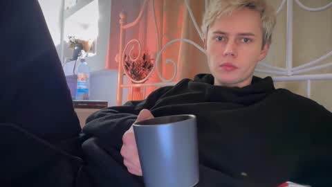 danny online show from December 1, 10:46 am