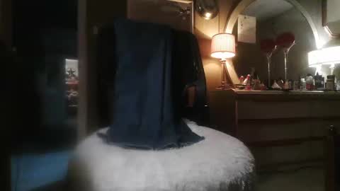 Danielle online show from October 23, 9:11 am