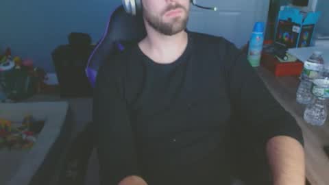 Snapshot of dannyboyx69 chatting on January 4, 3:18 am dannyboyx69 online show from January 4, 3:18 am