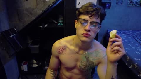 dany_kyng online show from March 30, 7:14 pm