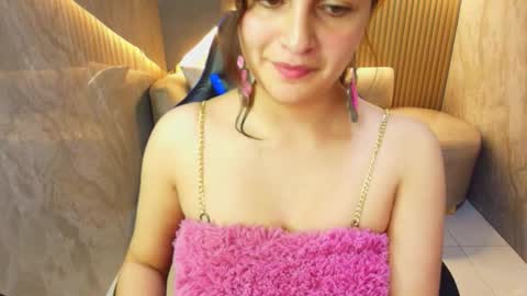 Snapshot of dany_r_ chatting on October 16, 1:55 pm Dany online show from October 16, 1:55 pm