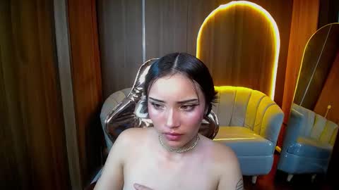 daphne_nicole_b online show from March 5, 12:47 pm