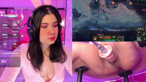 Daphne online show from November 25, 5:28 am