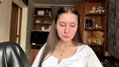 Poly online show from April 29, 10:20 am