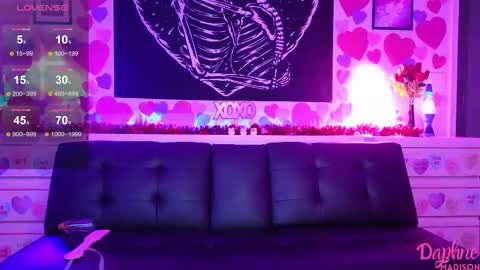 Daphne Madison online show from February 26, 12:09 am