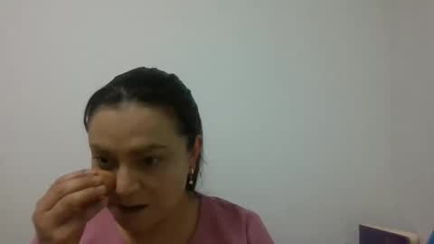 dapnne online show from February 26, 8:58 pm