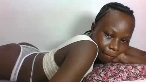 ESTHER online show from March 15, 4:50 am