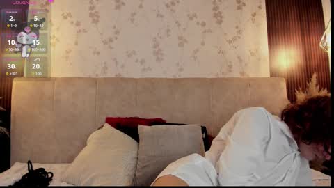 Snapshot of darcycullen chatting on September 11, 1:34 pm Darcy online show from September 11, 1:34 pm