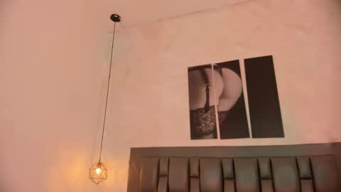 Snapshot of dark_kitty_666 chatting on October 18, 5:44 am Dark Kitty online show from October 18, 5:44 am