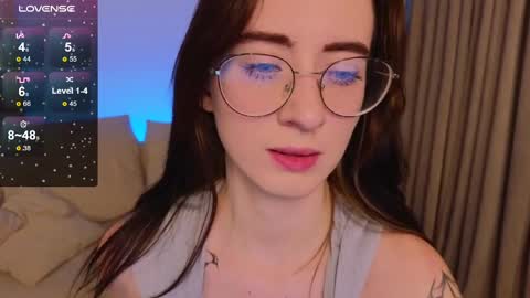 Snapshot of dark_lola_ chatting on March 1, 9:51 am Lola online show from March 1, 9:51 am