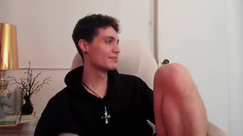 dark_sun333 online show from January 13, 3:03 am