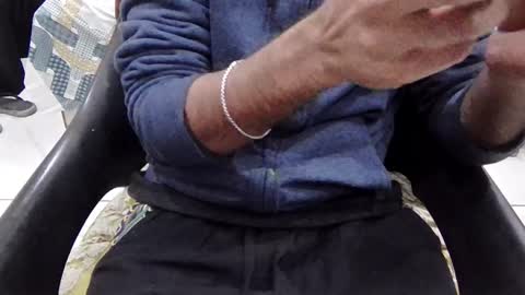 just a guy online show from December 17, 5:52 pm