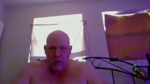 Snapshot of darkestparadox chatting on March 2, 8:29 pm Darkest Paradox online show from March 2, 8:29 pm