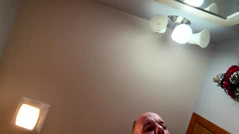 darknite083072 online show from January 7, 10:31 am