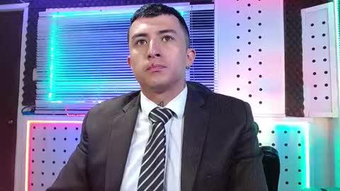 DARKO0717 online show from February 27, 11:36 am