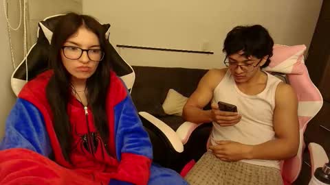 darkpleasuress online show from November 21, 6:55 am