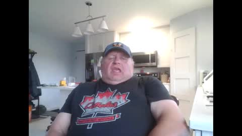 darlago online show from October 6, 8:04 pm