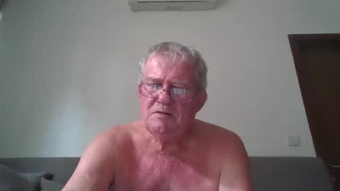 darwincock online show from May 4, 2:51 am