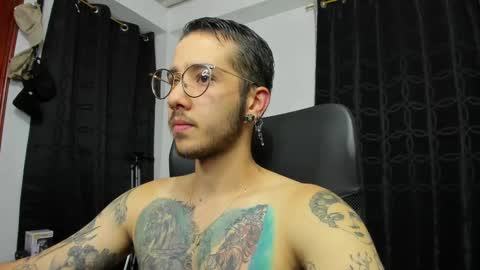 dash lowell   online show from March 1, 3:43 am