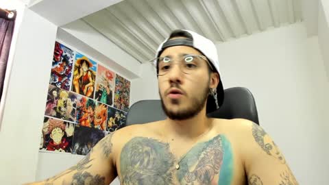 dash lowell   online show from December 10, 1:33 pm