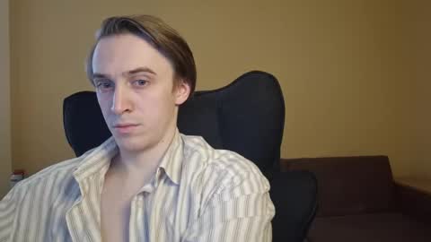 datalian online show from March 15, 11:35 am