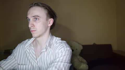 datalian online show from November 26, 4:04 pm