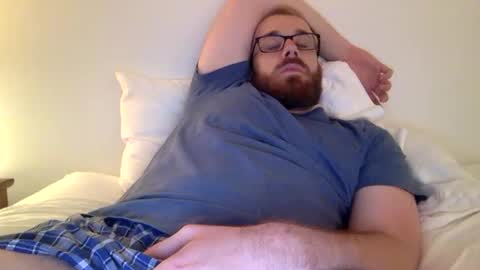 Snapshot of dav_luv4u chatting on September 20, 2:03 am dav_luv4u online show from September 20, 2:03 am