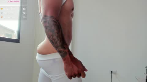 dave_hs online show from February 2, 9:34 pm