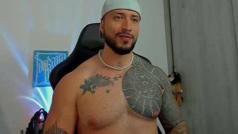 DAVE MAX online show from October 3, 5:21 pm