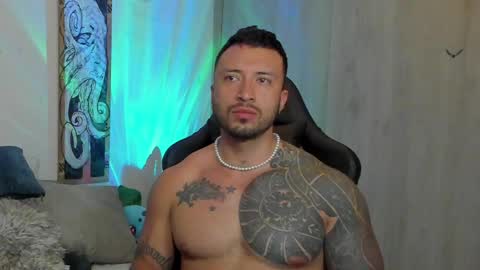 DAVE MAX online show from February 17, 3:04 am